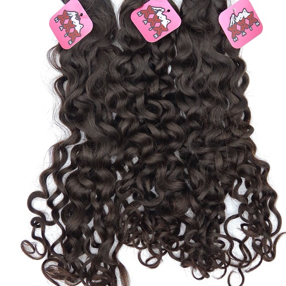 3pcs Virgin Cali Curl 22”22”22” Hair Bundle Deal - Picture 1 of 4